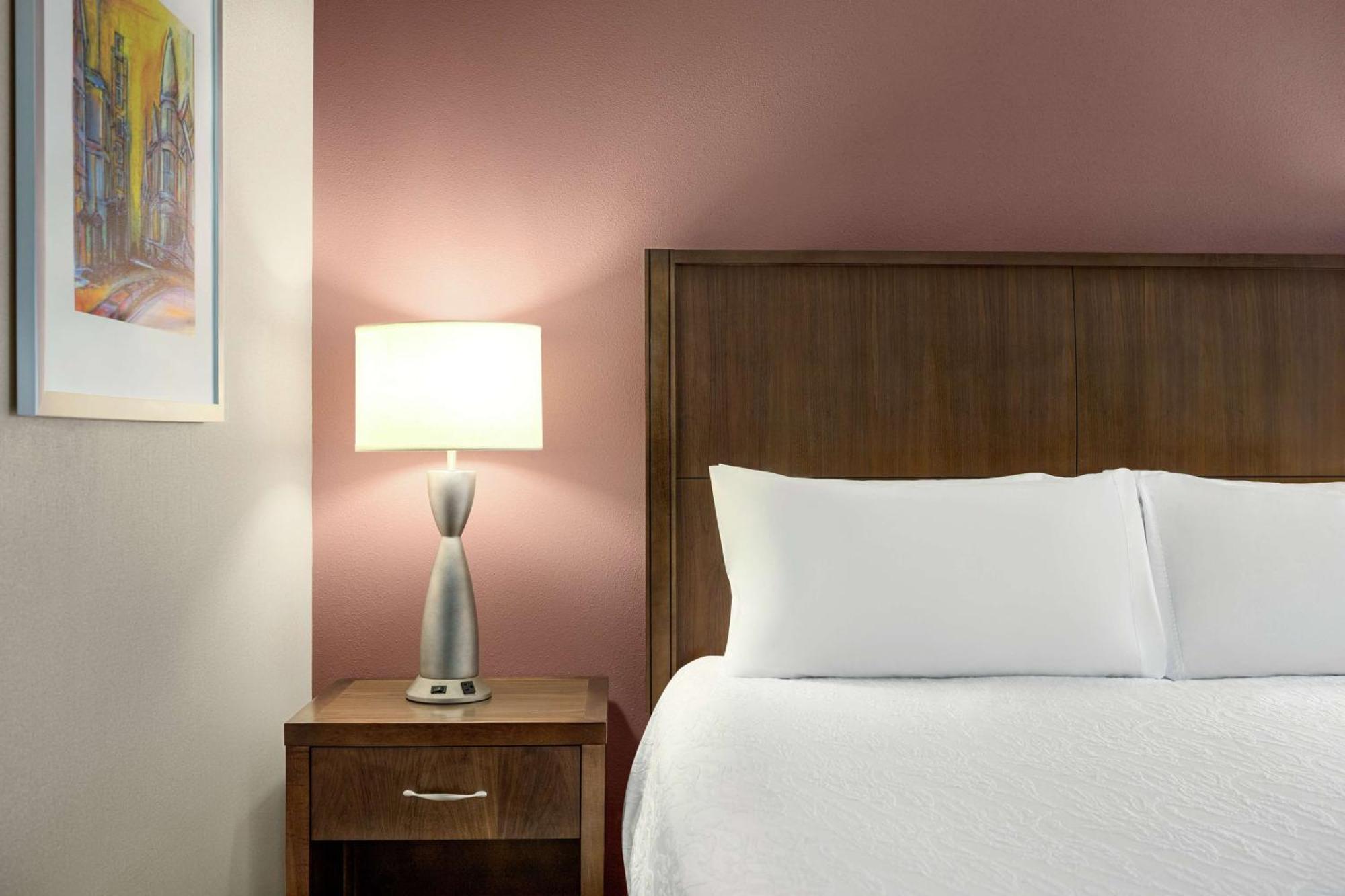 Hilton Garden Inn Louisville Downtown Exterior foto
